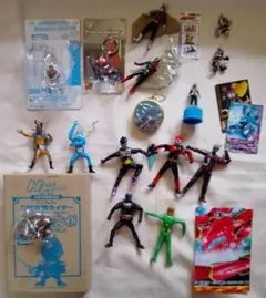仮面ライダーフィギュアコレクション&バインダー朝日新聞社 平成