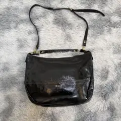 russet 2way バッグ A4可 エナメル調 ブラック