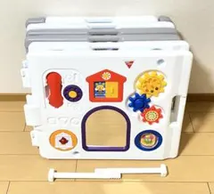 【日本育児】 ミュージカルキッズランド　ベビーサークル　ホワイト＆グレー