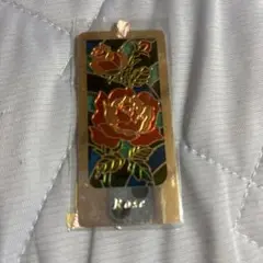 バラデザインの金属製しおり