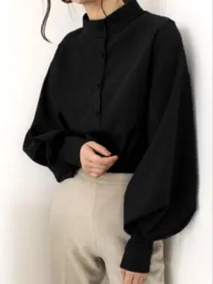 【極美品】JUNOAH とろみシャツ ボリュームスリーブ