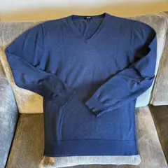 【最終値下】UNIQLO ネイビー Vネックセーター Lサイズ