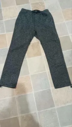 GRAMICCI ダークグレー スリムフィットパンツ