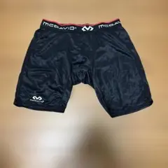 McDavid ブラックショートパンツ