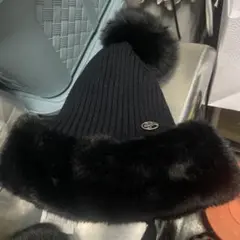 お値下げ！パーリーゲイツ♪黒いリブ編みニット帽 ファー付きポンポン ♪タグ付き