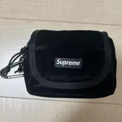 supremeポーチ