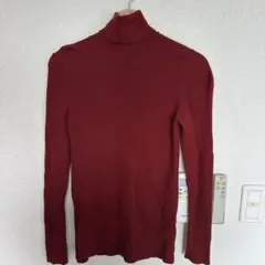 ユニクロ メリノリブ タートルネックセーター XL 赤