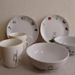 【非売品】ミッフィー　お皿2枚　マグカップ2個　どんぶり2個　新生活