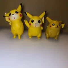 ピカチュウ モンコレ