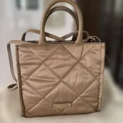 ブルーレーベルクレストブリッジ ショルダーバッグベージュゴールド