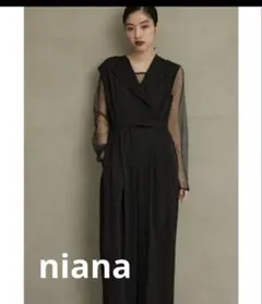 美品 niana ニアナ スタンドアウトカラーオールインパンツ パンツドレスМ