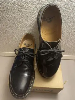 ゆてぃ様専用 Dr.Martens 3ホールシューズ　パテント　黒