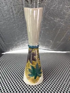 九谷焼 玉苑 花瓶 陶器 花器 一輪挿しのサムネイル