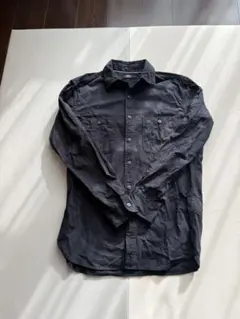 OLD UNIQLO黒 Mサイズ 長袖シャツ ボタン付き