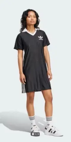 adidas アディカラースリーストライプス ピンストライプワンピース