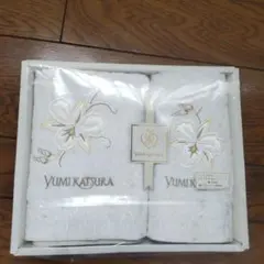 YUMI KASTURA ハンドタオル　フェイスタオルのサムネイル