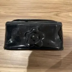 マリークワント　エナメル　ポーチ