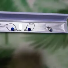 青いホタルガラス玉 フープピアスとネックレストップ最終値下げ