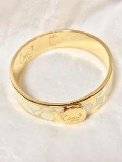 coach バングル　ブレスレット　ロゴ