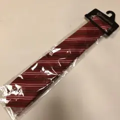 新品　タグ付　ストライプデザイン スクールネクタイ 赤