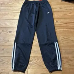 キッズ adidasのジャージ