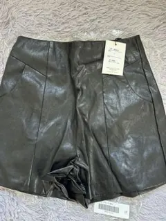 GRL センターラインレザーショートパンツ 未使用　タグ付き