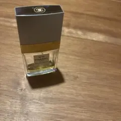 シャネル　NO19 香水