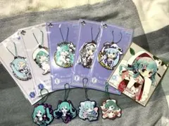 初音ミク ラバーキーホルダー9個、ミニ色紙1個の 10個セット