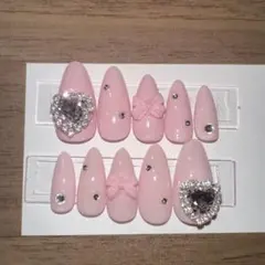 Item thumbnail for item 48833379-4881-45d7-aca8-0393fd051e7c