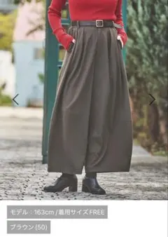 カーブパンツ ワイドパンツ