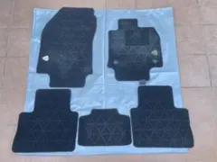 Item thumbnail for item ff50c8b5-ae27-4edd-850d-ebe376a0385d