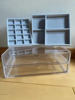 無印良品　アクリルケース2段＋ベロアケース3個