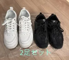 しまむら　スニーカー　白&黒　2足セットのサムネイル