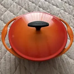 LE CREUSET 両手鍋 オレンジ 22センチのサムネイル