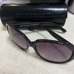 MARC BY MARC JACOBS サングラス ケース付きのサムネイル