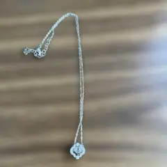 スワロフスキー ネックレス クローバー シルバー