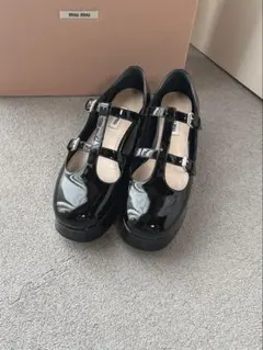 「miumiu」ダブルストラップパンプス✨️極美品のサムネイル