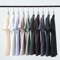 ユニクロ U 半袖 ピンク