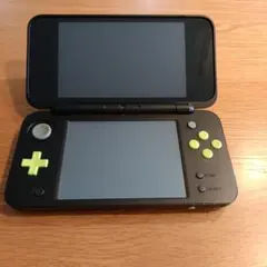 Nintendo New 2DS LL ブラック/ライム