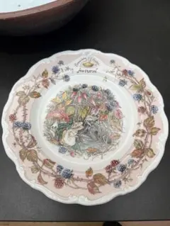 値下げ☆1982ロイヤルドルトン5枚セット