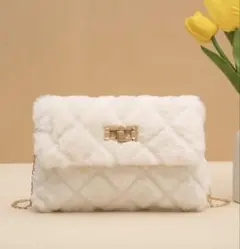 ファー　ふわふわ素材　ショルダーバッグ