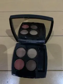 Chanel アイシャドウパレット 4色　268