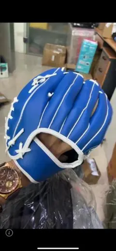青い軟式野球グローブ
