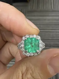 最終お値下げ／天然エメラルド１ct以上／ ダイヤ0.6ct/ pt900/12号 最終お値下げ／天然エメラルド1ct以上／ ダイヤ0.6ct/ pt900/12号