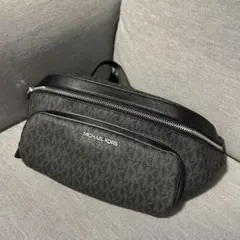 ウエストポーチ ボディバッグ