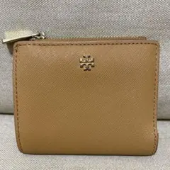 トリーバーチ　二つ折り財布　ベージュ