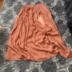 ユニクロ　ギャザーロングスカート　サイズS タグ付き未使用