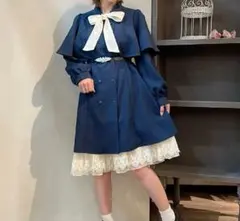 axes femme ケープ風フリルワンピース