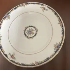 Item thumbnail for item b39170fe-ad79-4edf-bd55-7d2278176dfe