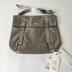 BEAMS 今期　ほぼ新品2wayショルダー ボストン（北欧暮らしの道具店） BEAMS 今期 ほぼ新品2wayショルダー ボストン（北欧暮らしの道具店